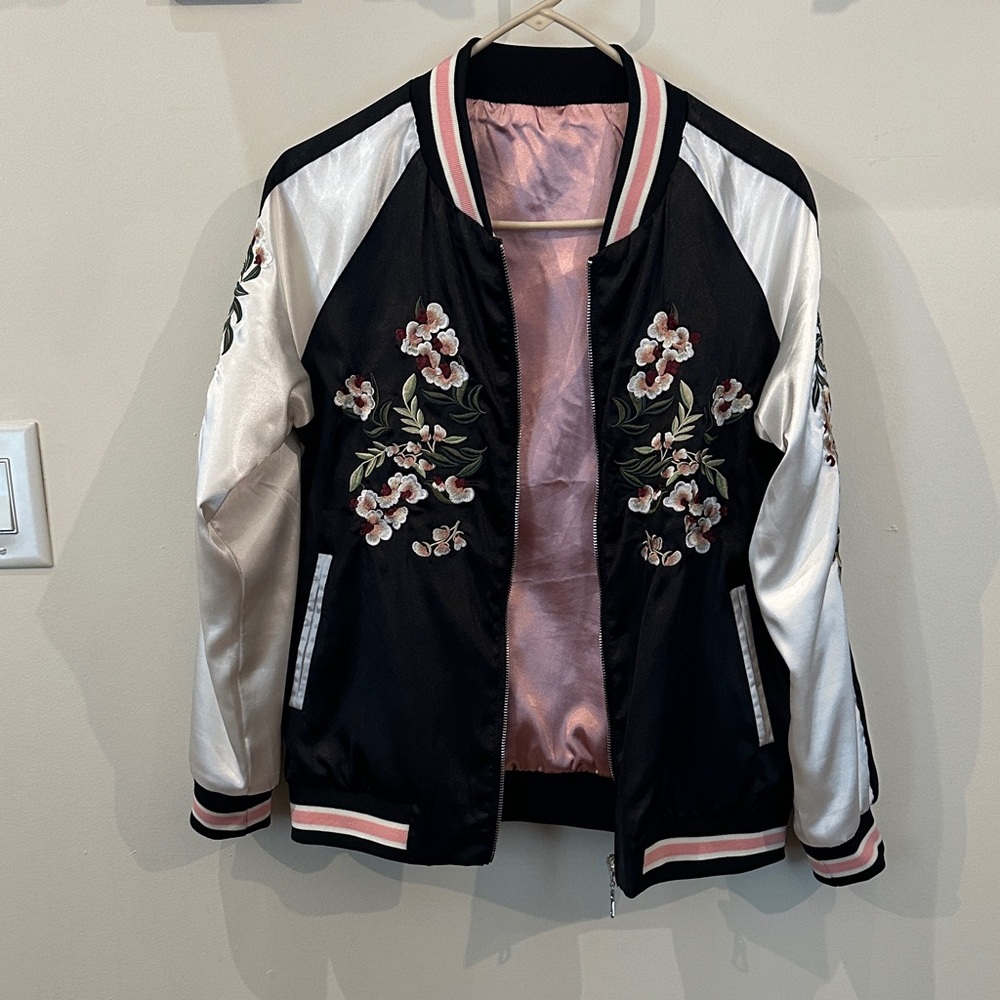 Floral Embroidered Women's Bomber Jacket